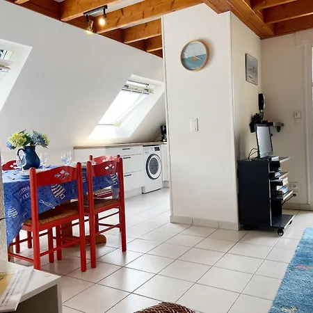 Reflets - Duplex Avec Balcon, Piscine - T110
